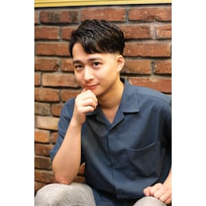 ビジネスツーブロック　ローフェードアップバング