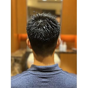 銀座　理容室　ビジネスショート