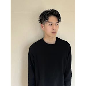 メンズセンターパート　襟足すっきり