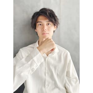 20代30代40代　無造作シークレットパーマくせ毛風