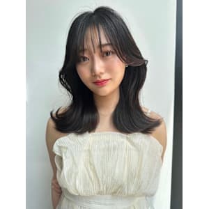 20.30代人気スタイル☆似合わせくびれミディ