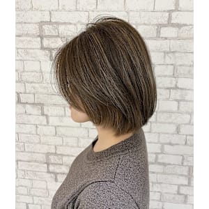 バレイヤージュ　シークレットカラー