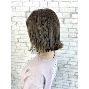 切りっぱなしボブ　ショート