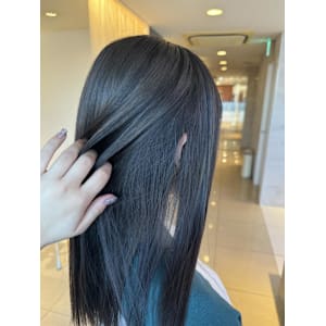 シルバーブラック /コノミ.