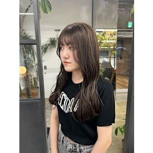 マロンブラウン