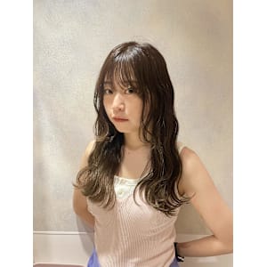 オリーブカラー/透明感カラー/オリーブベージュ