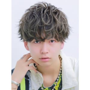 シルバーアッシュ ツーブロック 刈り上げ マッシュ 福岡 - KUROT 福岡本店【クロト フクオカホンテン】掲載中