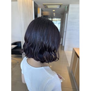 暗めローズレッド /コノミ