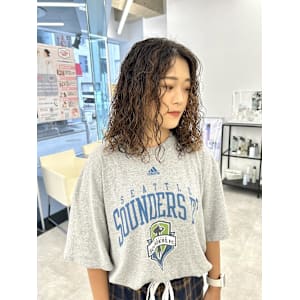 レイヤーカット/ロングパーマ/ウェットヘア