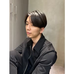 【吉田智哉】メンズパーマ、メンズセンターパート、7:3パート