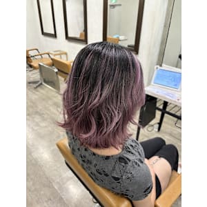 ピンクカラー/ハイライトグラデーション/池袋ハイトーン派手髪