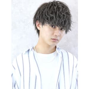 グレー　マッシュウルフ　無造作パーマ　メンズパーマ　天神　 - KUROT 福岡本店【クロト フクオカホンテン】掲載中