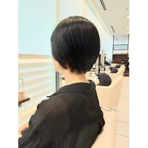 【YAMATO】東京/丸の内/大人ショート/大人ボブ/耳かけ - M KOZO hair 東京駅PCP丸の内店【エムコーゾーヘア】掲載中