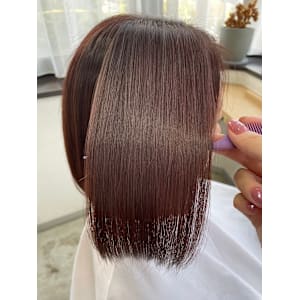 nouvelle.女性専門サロン×ミディアム