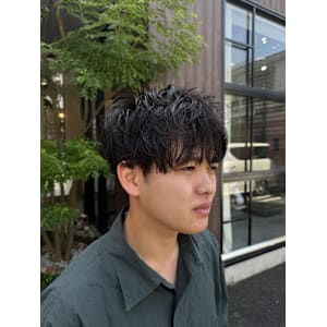 シャドウパーマ/山本凌也