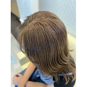【落合彩香】＊ミルクティーベージュ＊（ブリーチなしＷカラー）
