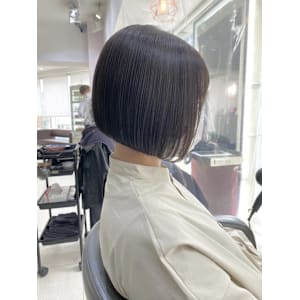 10代20代人気/重くならないまとまるボブ - Euphoria+n 池袋　サンシャイン通り店【ユーフォリア　エヌ　イケブクロ　サンシャインドオリテン】掲載中