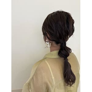 ダウンヘアアレンジ