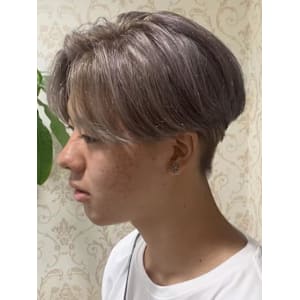 メンズカット/初ブリーチ/ダブルカラー韓国ヘアハイトーン