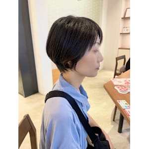 30代40代　柔らか丸みショート☆小林