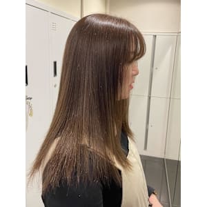 【フウカ】ワンカラーで艶髪ベージュカラー