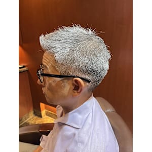銀座　理容室　ショートスタイル