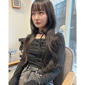 韓国美女レイヤーヨシンモリ◎