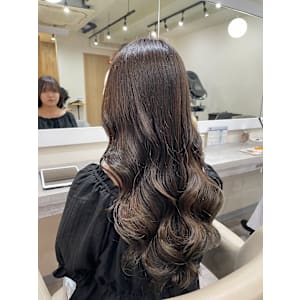 艶感！しっかりカール韓国風パーマ
