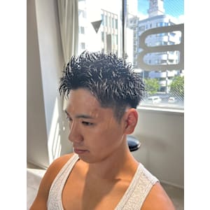 スパイキーショート