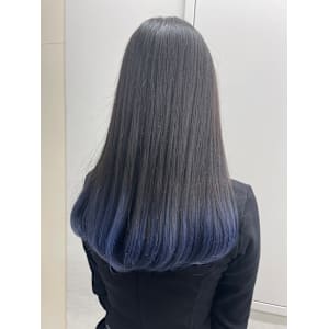 ブルーグラデーション