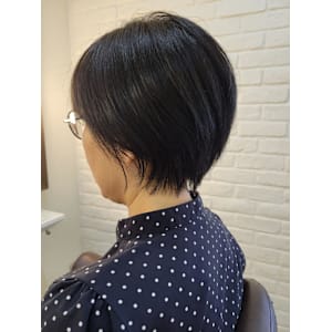 耳かけ丸みショート　絶壁解消ショートボブ