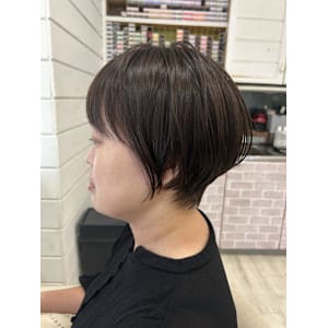 fleur岩政/くびれショート/30代40代/薬院