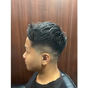 フェードカット