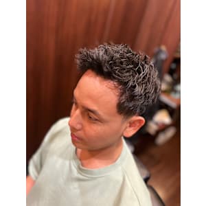 フェードツイストスパイラル