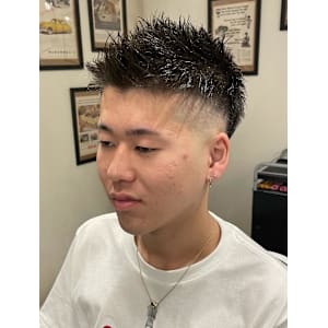 ロンドンスパイキーブロックフェード【大宮/バーバー】