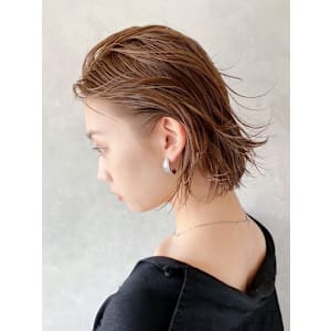 オールバックスタイル_ba296341