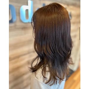 ナチュラルベージュ