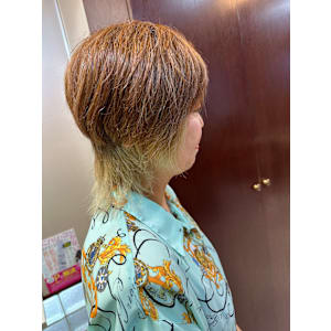 ヘアースペース クレッシェンド×ミディアム