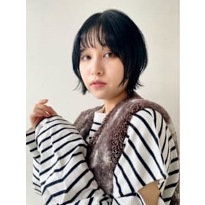 外ハネショート