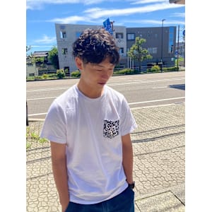 メンズカット/メンズパーマ/ケアパーマ/スパイラルパーマ