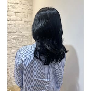 ブルーブラック