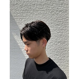 センターパート×刈り上げ - ARCH ブランチ岡山北長瀬【アーチ ブランチオカヤマキタナガセ】掲載中