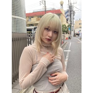 ホワイトカラー／ストレート【高田馬場　lok】