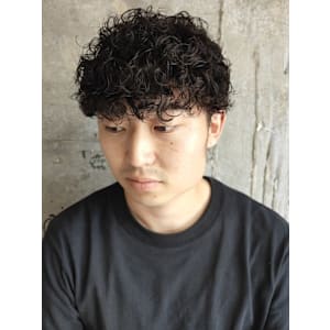 ツイストスパイラル　プードルパーマ　ツーブロック　マッシュ　