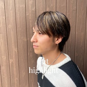 ウルフハイライト/山本凌也