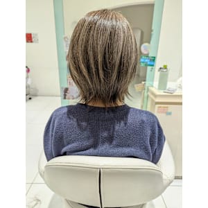 《魅せるグレイヘア》グレージュ×ショートウルフ【我孫子】 - AVENIR 我孫子店【アブニールアビコテン】掲載中