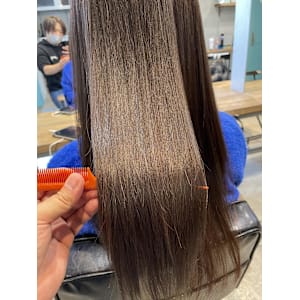 ☆濃いめのアッシュと髪質改善トリートメント☆