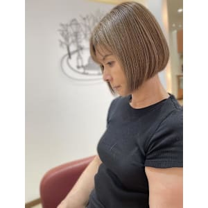 ボブ - La Sente みのおキューズモール【ラシェンテ】掲載中