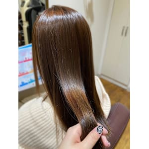 ブラウンカラー