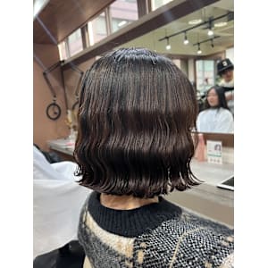 新波巻きボブパーマ